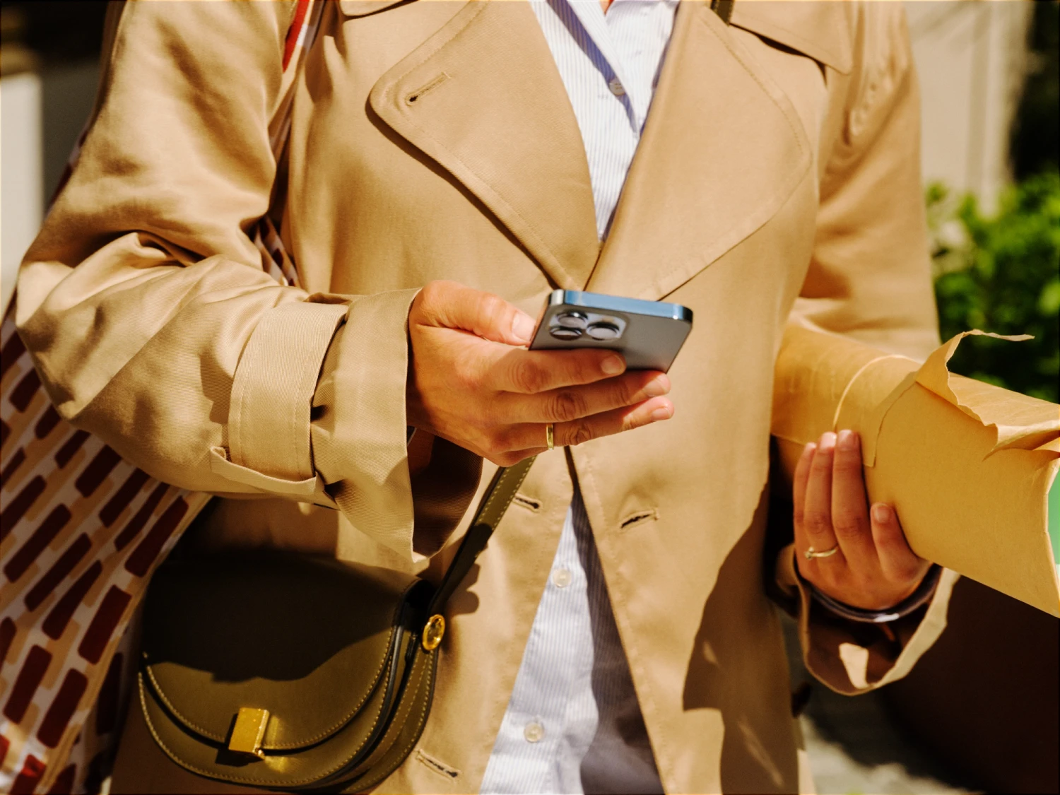 Person logging in with biometry